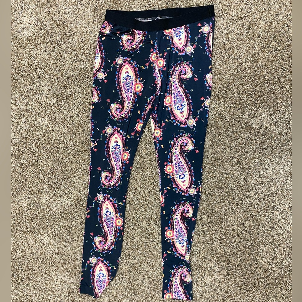 Bebe, size medium